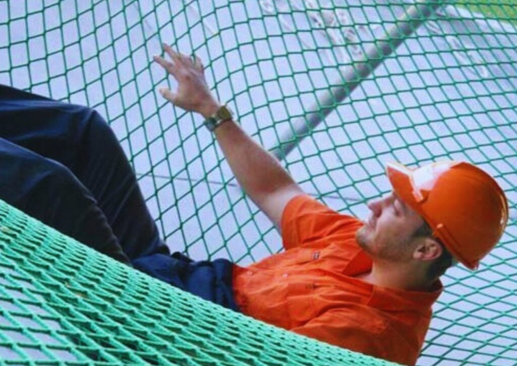 industrial safety nets installation