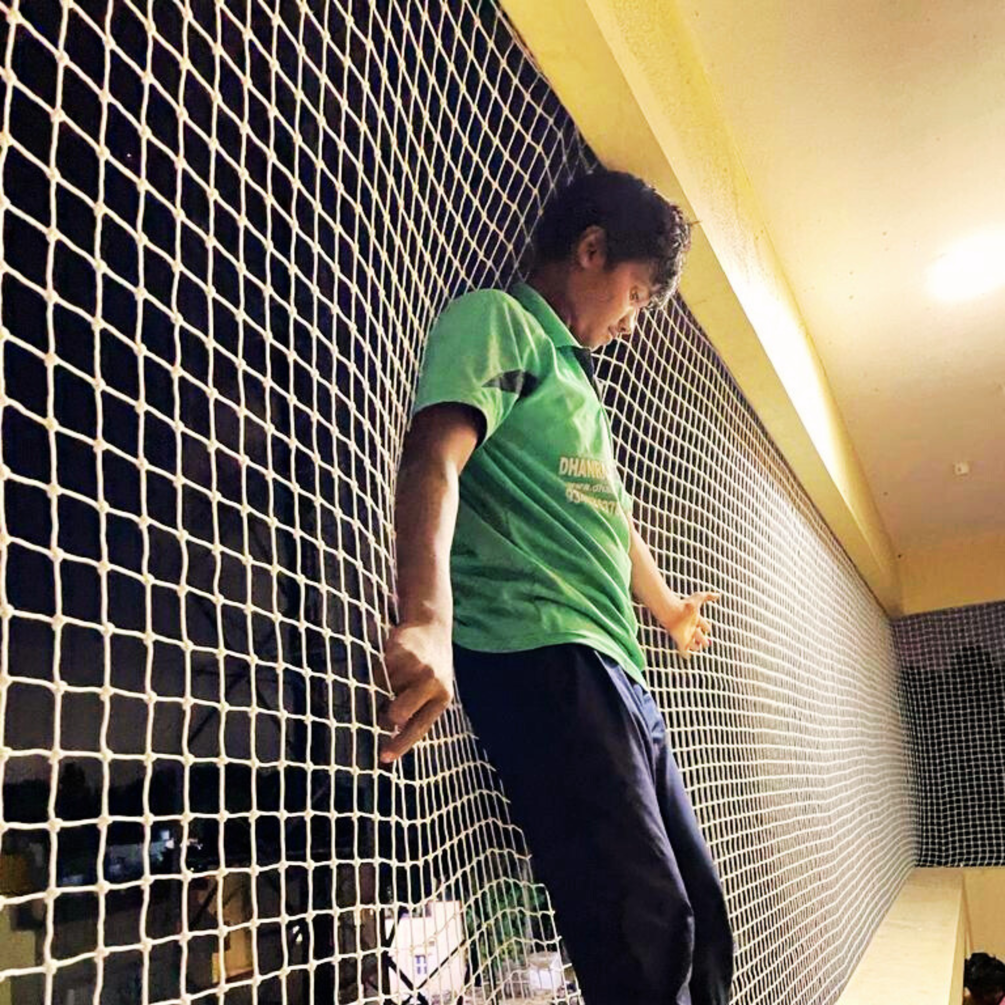 affordable balcony safety nets for apartments
